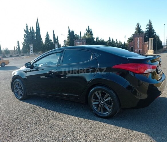 Hyundai Elantra 2012, 196,196 km - 1.8 л - Tovuz