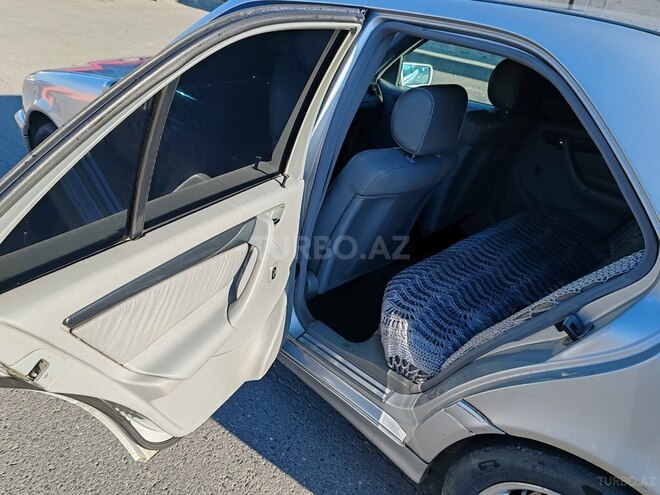 Mercedes C 230 1999, 439,288 km - 2.3 l - Bakı