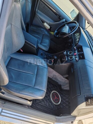 Mercedes C 230 1999, 439,288 km - 2.3 l - Bakı