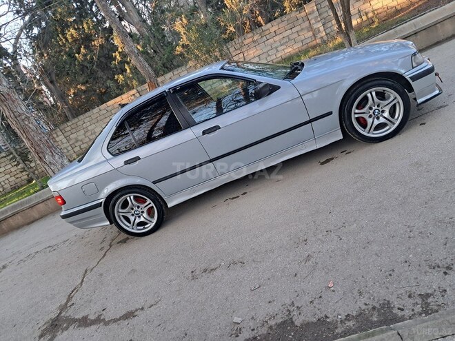 BMW 318 1996, 347,600 km - 1.8 l - Sumqayıt