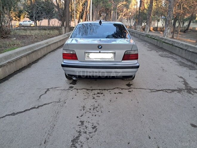 BMW 318 1996, 347,600 km - 1.8 l - Sumqayıt