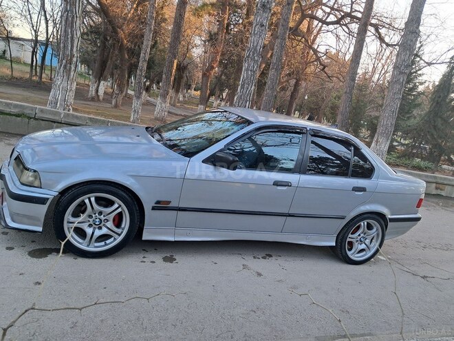 BMW 318 1996, 347,600 km - 1.8 l - Sumqayıt