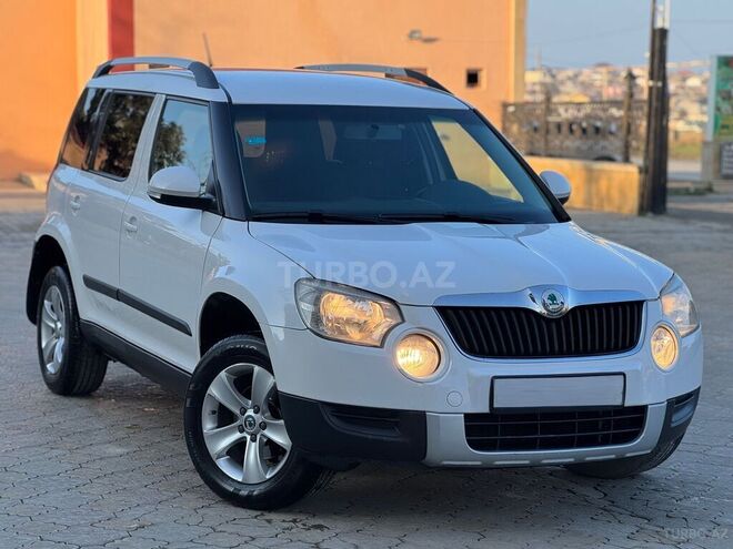 Skoda Yeti 2010, 232,200 km - 1.2 l - Bakı