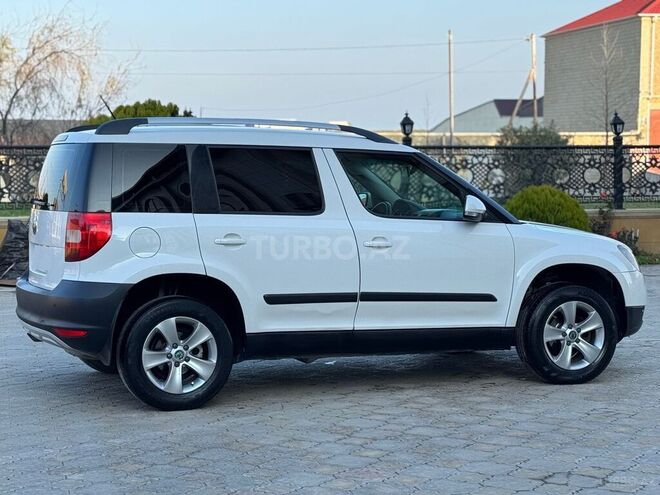 Skoda Yeti 2010, 232,200 km - 1.2 l - Bakı