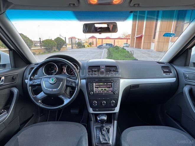 Skoda Yeti 2010, 232,200 km - 1.2 l - Bakı