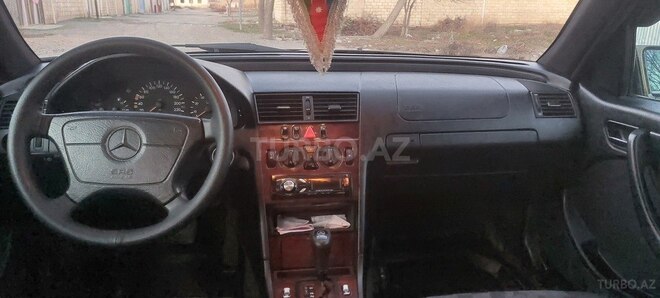 Mercedes C 200 1998, 338,000 km - 2.0 л - Yevlax