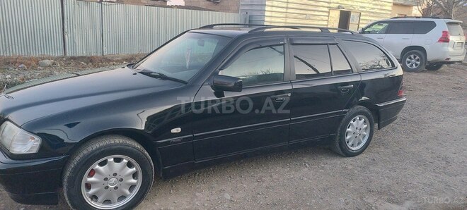 Mercedes C 200 1998, 338,000 km - 2.0 л - Yevlax