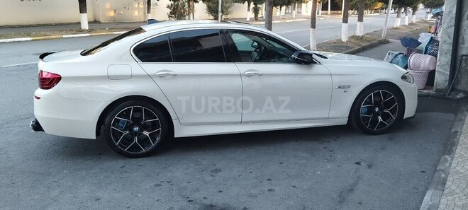 BMW 520-10