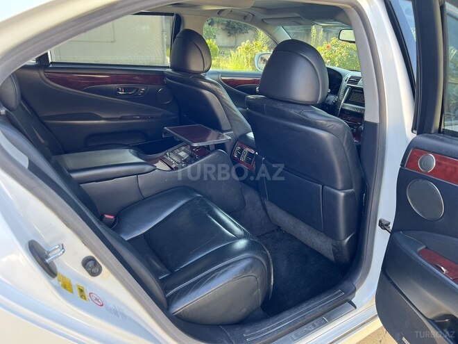 Lexus LS 460 2008, 237,500 km - 4.6 л - Bakı