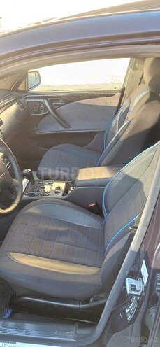 Mercedes E 240 1999, 320,000 km - 2.4 l - Yevlax