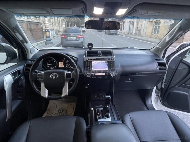 Toyota Land Cruiser Prado 2017, 132,000 km - 3.0 l - Bakı