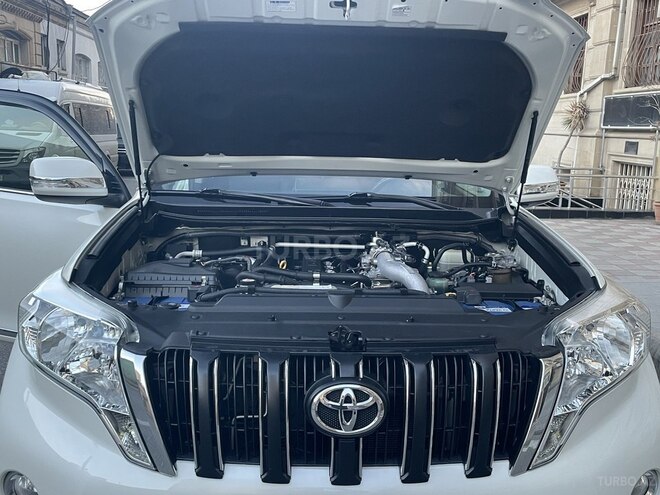 Toyota Land Cruiser Prado 2017, 132,000 km - 3.0 l - Bakı