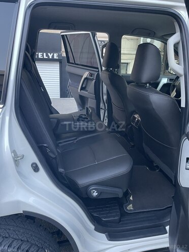 Toyota Land Cruiser Prado 2017, 132,000 km - 3.0 l - Bakı