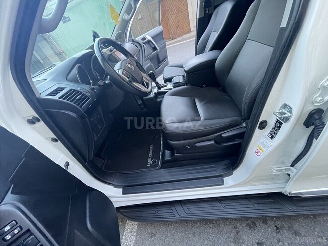Toyota Land Cruiser Prado 2017, 132,000 km - 3.0 l - Bakı