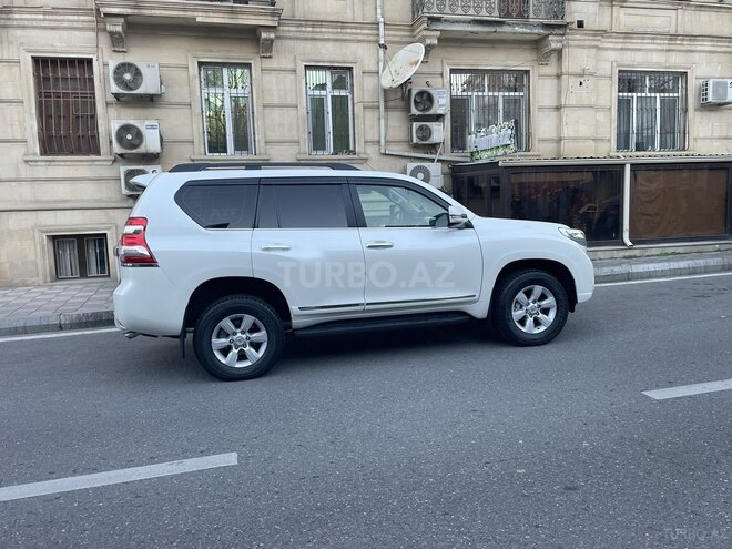 Toyota Land Cruiser Prado 2017, 132,000 km - 3.0 l - Bakı