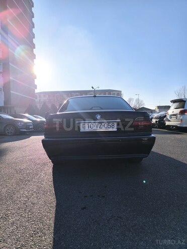 BMW 735 2000, 500,000 km - 3.5 л - Bakı