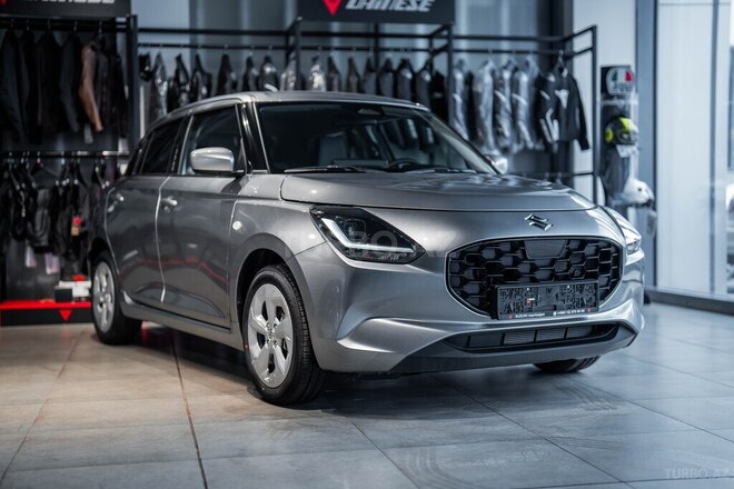 Suzuki Swift-3