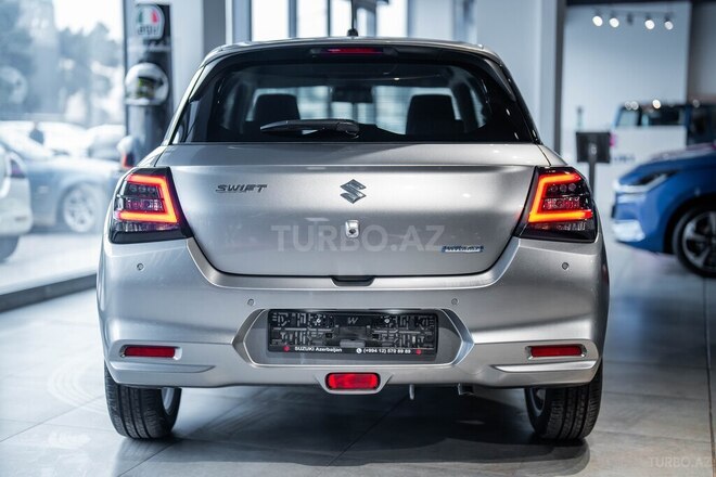 Suzuki Swift-5