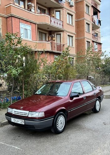 Opel Vectra 1992, 380,000 km - 1.7 l - Bakı