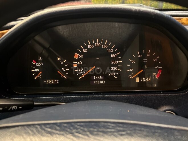 Mercedes C 200 1999, 472,000 km - 2.0 l - Qəbələ