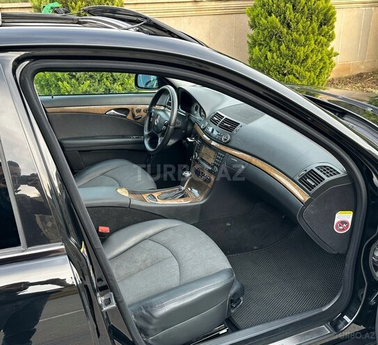 Mercedes E 280 2008, 245,000 km - 3.0 l - Bakı