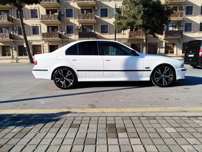 BMW 540 2001, 400,000 km - 4.4 l - Bakı