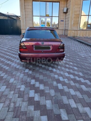 Mercedes C 200 1995, 285,000 km - 2.0 л - Sumqayıt
