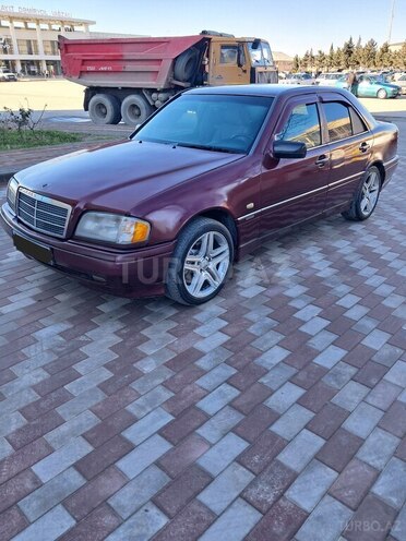 Mercedes C 200 1995, 285,000 km - 2.0 л - Sumqayıt