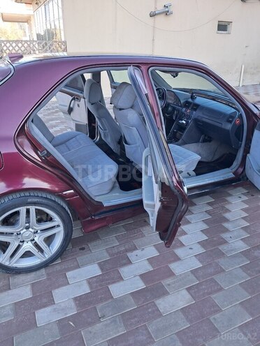 Mercedes C 200 1995, 285,000 km - 2.0 л - Sumqayıt