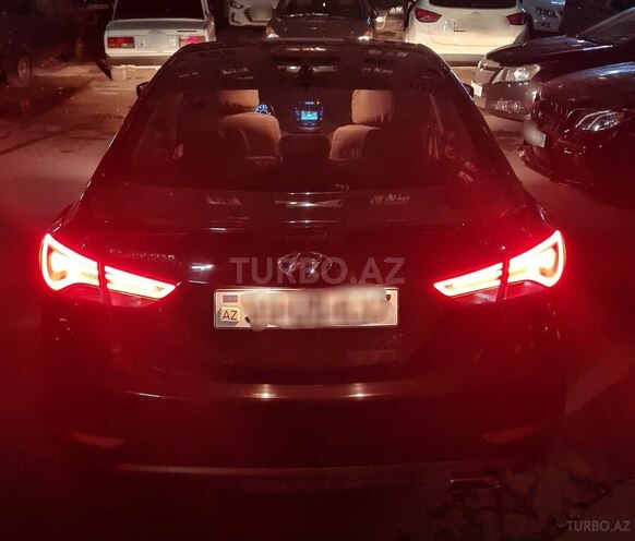 Hyundai Elantra 2015, 128,000 km - 2.0 л - Bakı