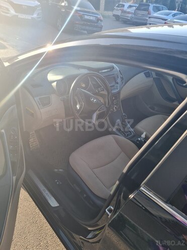 Hyundai Elantra 2015, 128,000 km - 2.0 л - Bakı