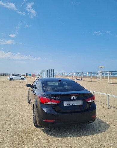 Hyundai Elantra 2015, 128,000 km - 2.0 л - Bakı
