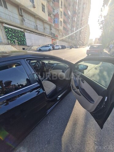 Hyundai Elantra 2015, 128,000 km - 2.0 л - Bakı