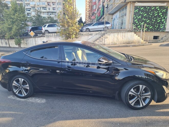 Hyundai Elantra 2015, 128,000 km - 2.0 л - Bakı