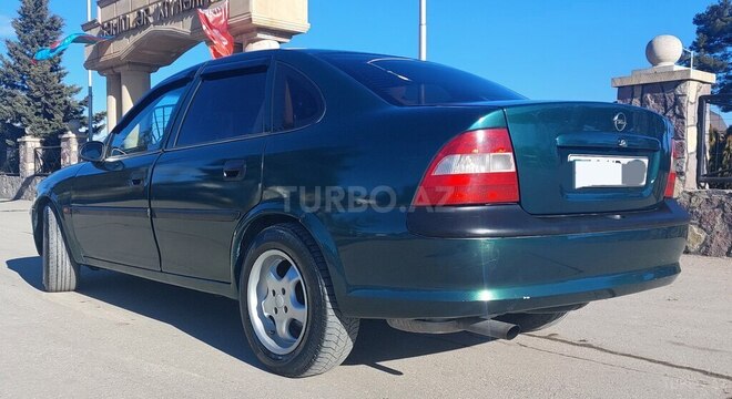 Opel Vectra 1997, 320,400 km - 1.6 l - Balakən
