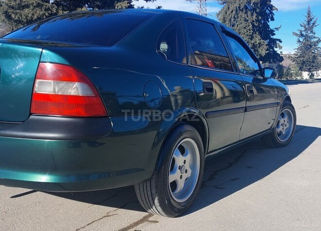 Opel Vectra 1997, 320,400 km - 1.6 l - Balakən