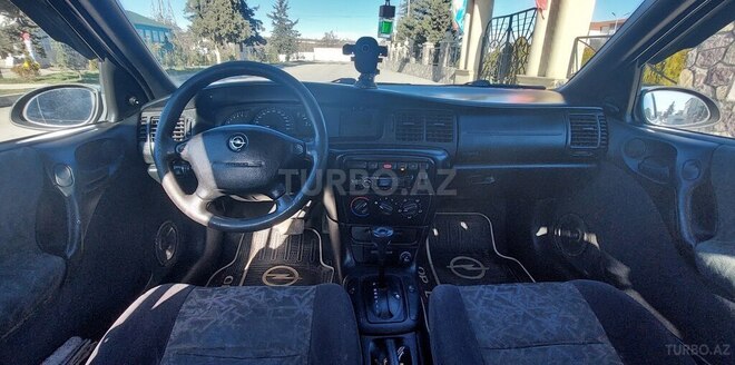 Opel Vectra 1997, 320,400 km - 1.6 l - Balakən