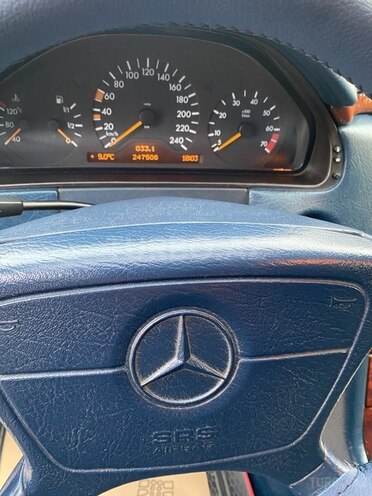 Mercedes E 240 1997, 248,000 km - 2.4 l - Ağdaş