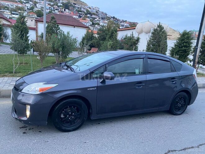 Toyota Prius 2013, 138,000 km - 1.8 л - Bakı