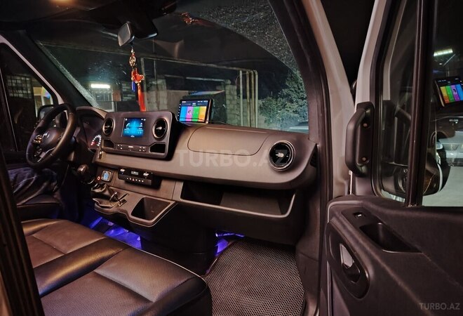 Mercedes Sprinter 316 2019, 264,000 km - 2.2 l - Bakı