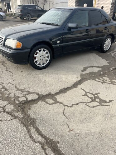 Mercedes C 180 1999, 345,000 km - 1.8 l - Bakı
