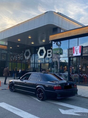 BMW 735 1999, 290,000 km - 3.5 л - Bakı