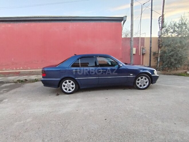 Mercedes C 180 2000, 350,000 km - 1.8 l - Bakı