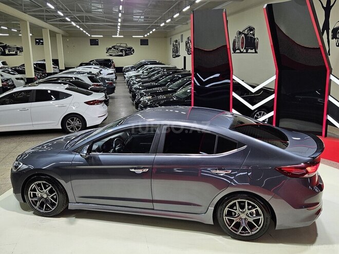 Hyundai Elantra 2015, 130,000 km - 1.6 l - Sumqayıt