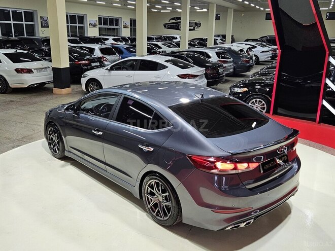 Hyundai Elantra 2015, 130,000 km - 1.6 l - Sumqayıt