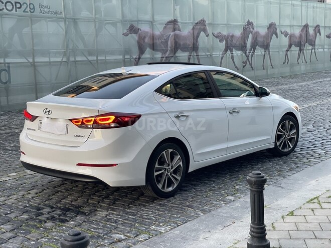 Hyundai Elantra 2016, 189,903 km - 2.0 l - Bakı