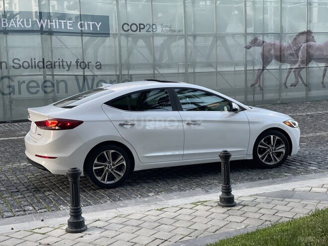 Hyundai Elantra 2016, 189,903 km - 2.0 l - Bakı