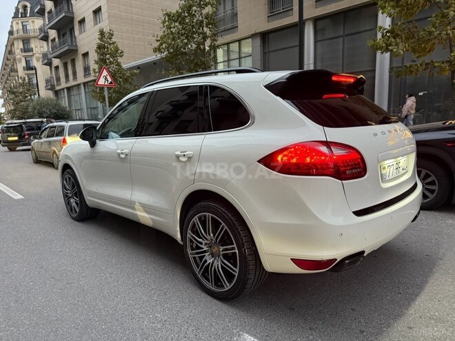 Porsche Cayenne 2011, 168,100 km - 3.6 l - Bakı