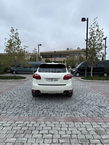 Porsche Cayenne 2011, 168,100 km - 3.6 l - Bakı