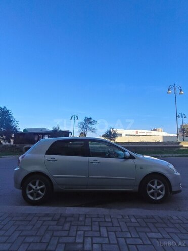 Toyota Corolla 2005, 385,000 km - 1.4 l - Bakı